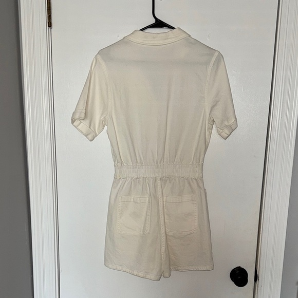 Skies are blue- Cream/white denim Button-Up Romper- size small - Picture 2 of 5